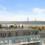 Apartment Bmyguest - River View Terrace Lissabon